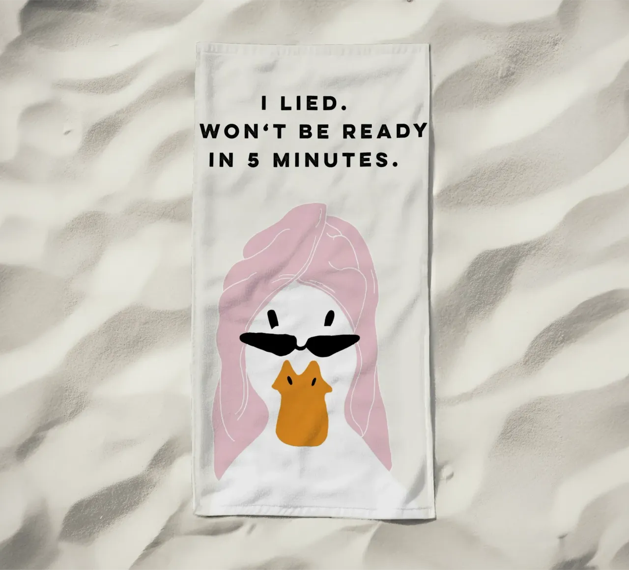 Running late Duck Strandtuch von thesoulhugclub