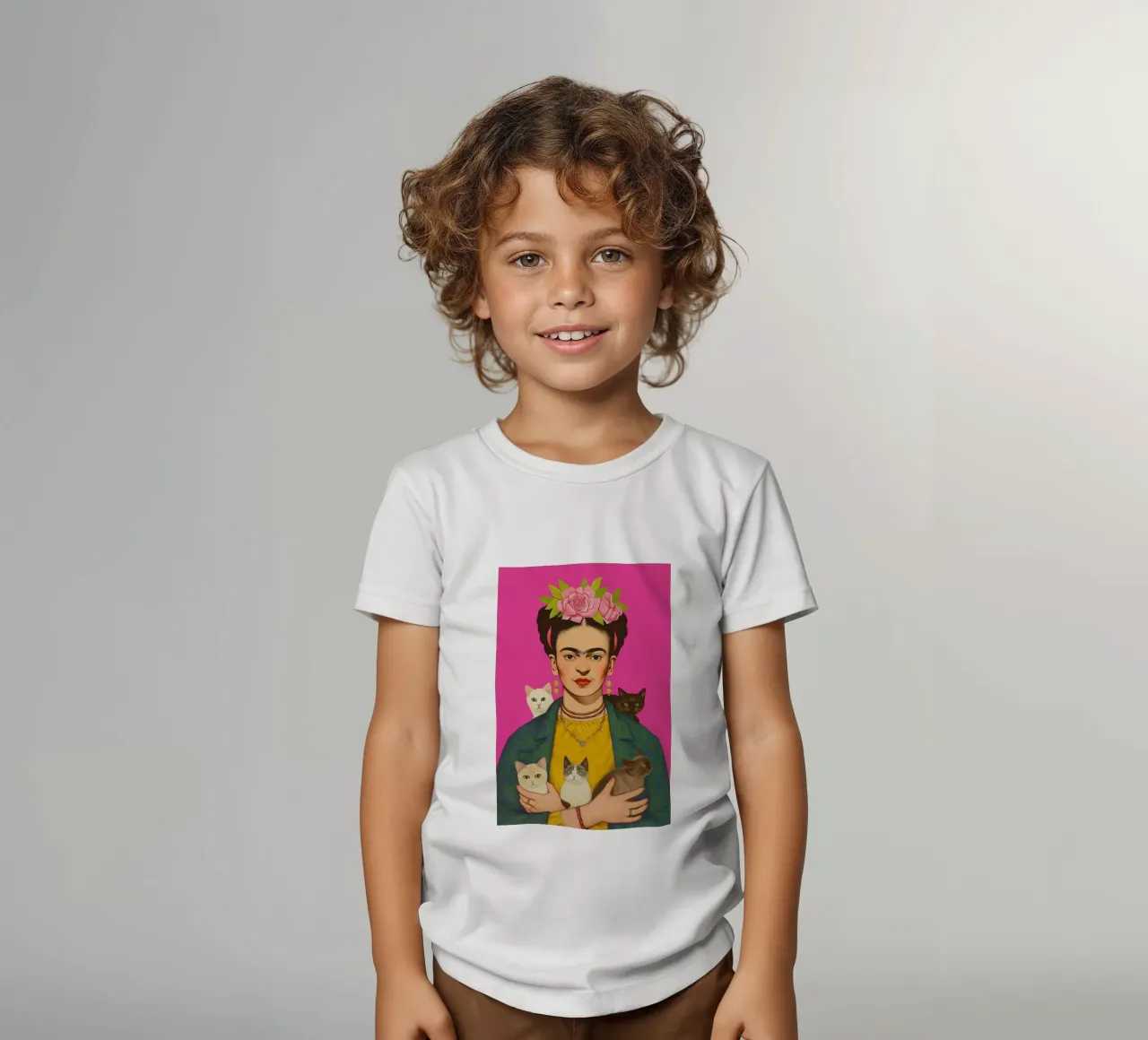 Schattige kleine katten met Frida kinder t-shirt van Carinaprint