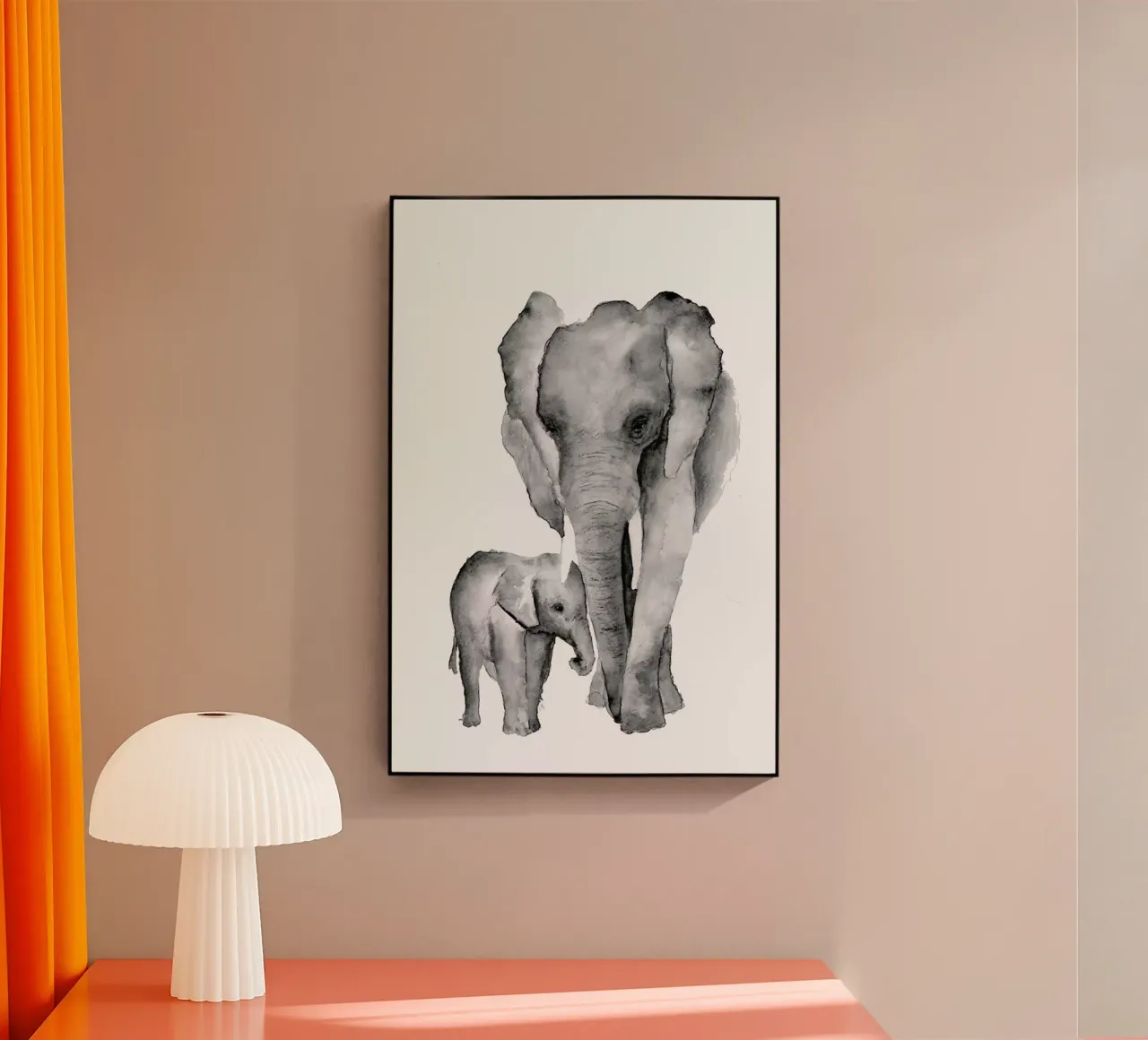 Elephant Mama plexiglass da Larissa van der Laan