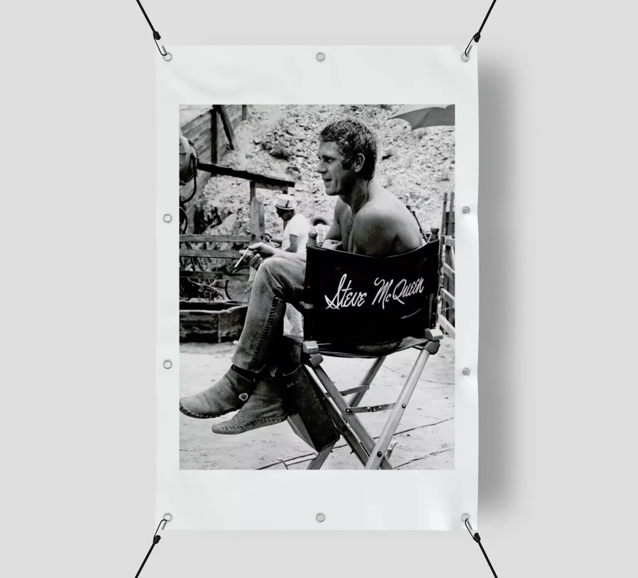 Steve McQueen taking a break, 1966 telo in pvc da Gallery Print and Art Limited