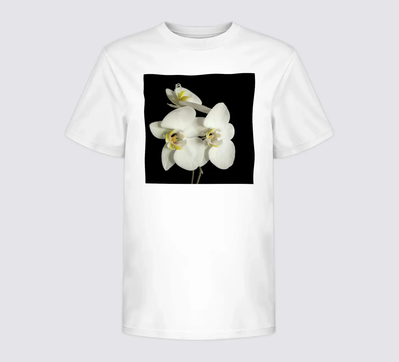 Orchidea bianca e nera II t-shirt bambini da Cassia Beck Photography