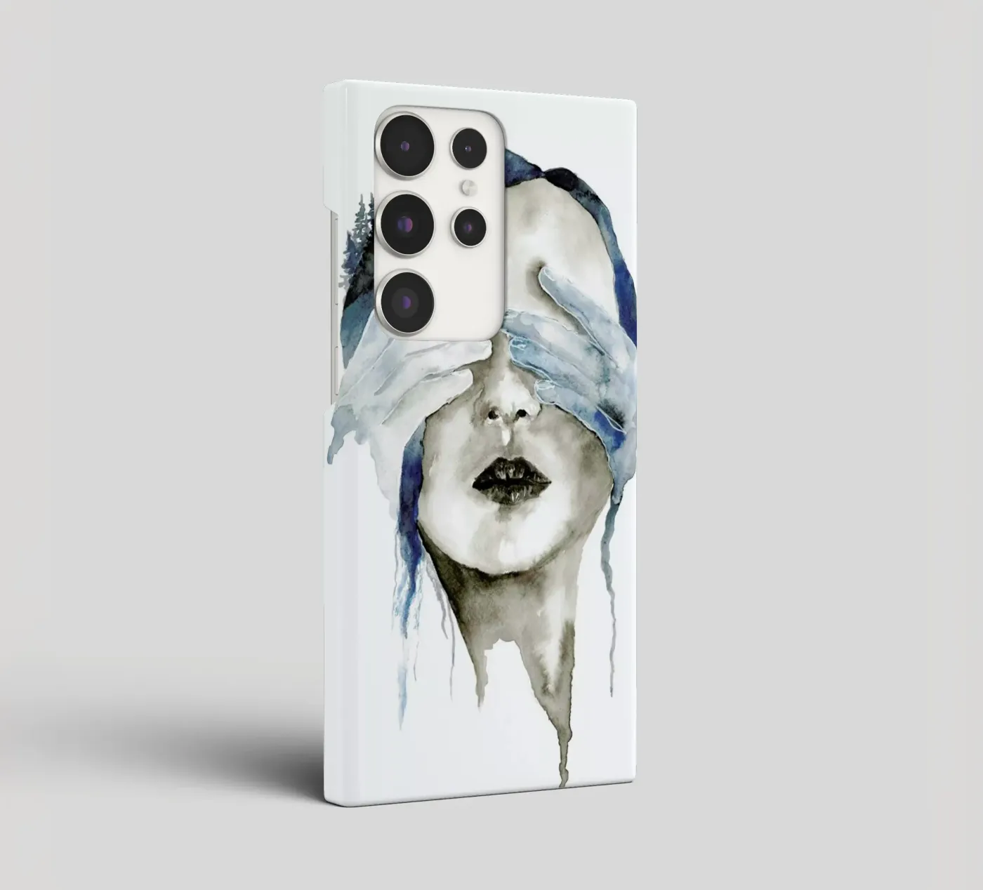 Hidden samsung phone case by Larissa van der Laan