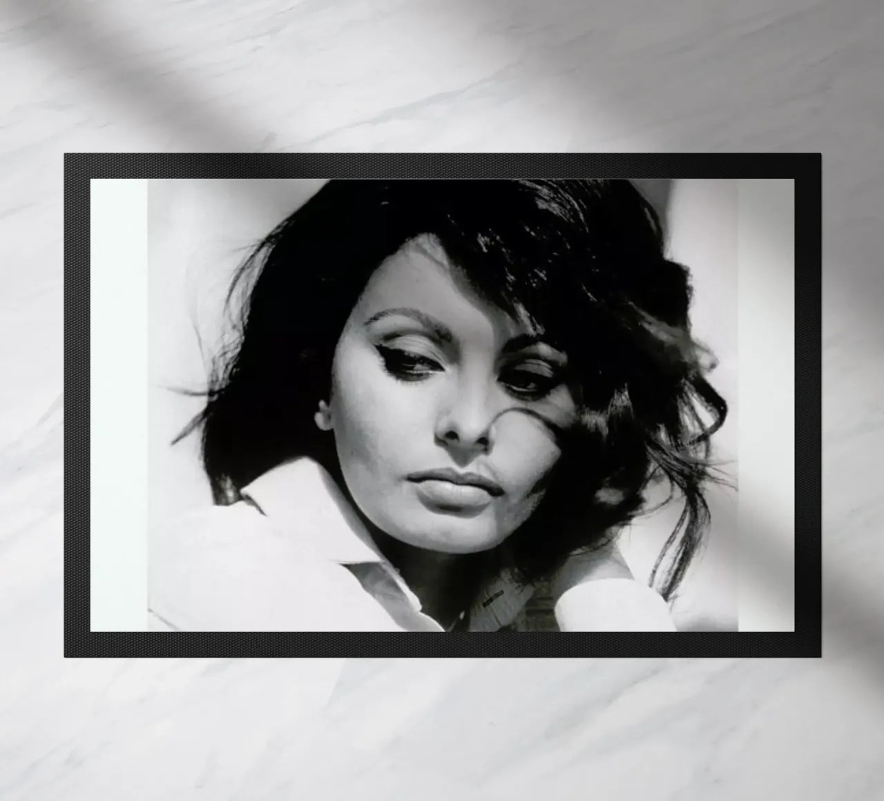 Sofia Loren, 1969 zerbino da Gallery Print and Art Limited