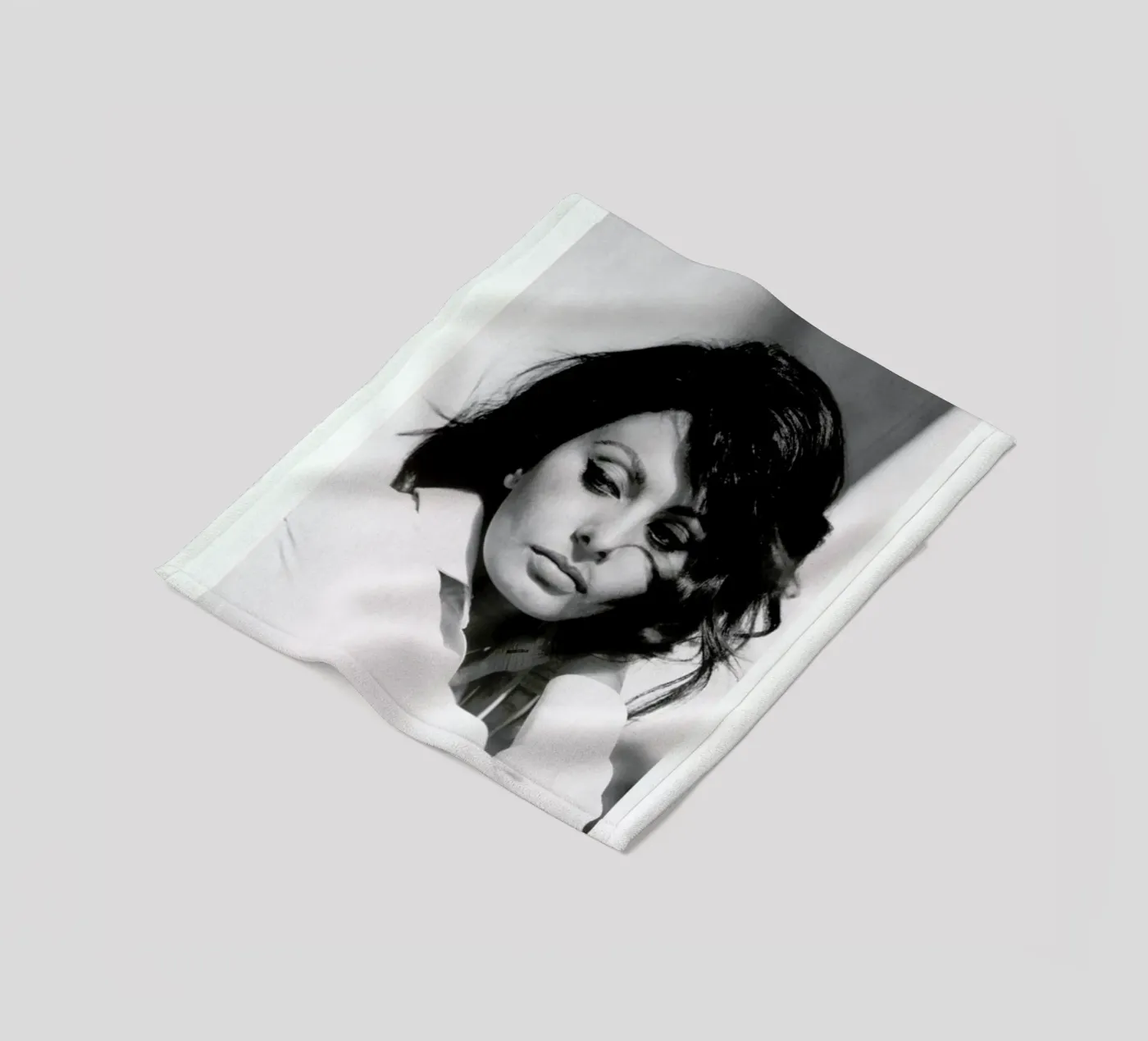 Sofia Loren, 1969 fleecedeken van Gallery Print and Art Limited