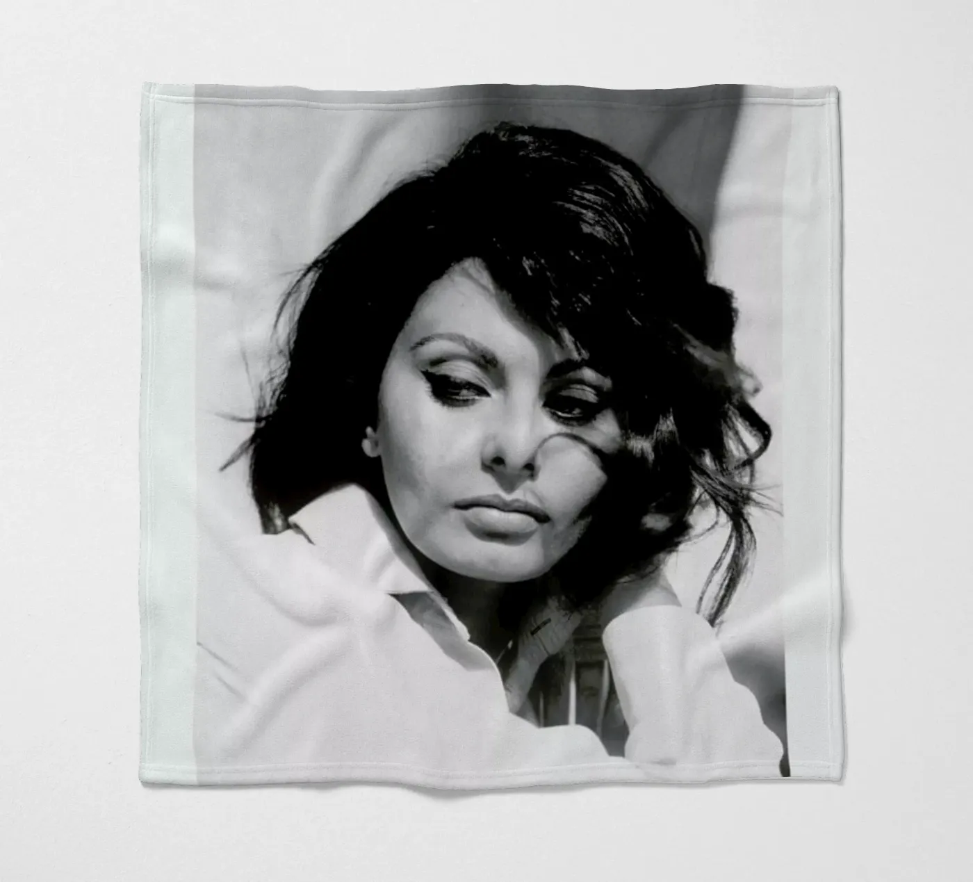 Sofia Loren, 1969 fleecedeken van Gallery Print and Art Limited