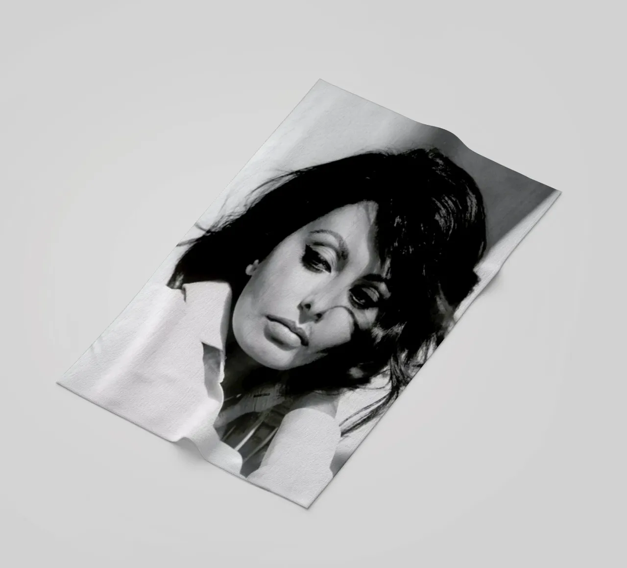 Sofia Loren, 1969 telo mare da Gallery Print and Art Limited