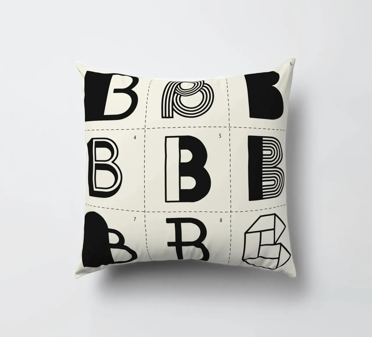 Letter B cuscino da Lidia Blomgren