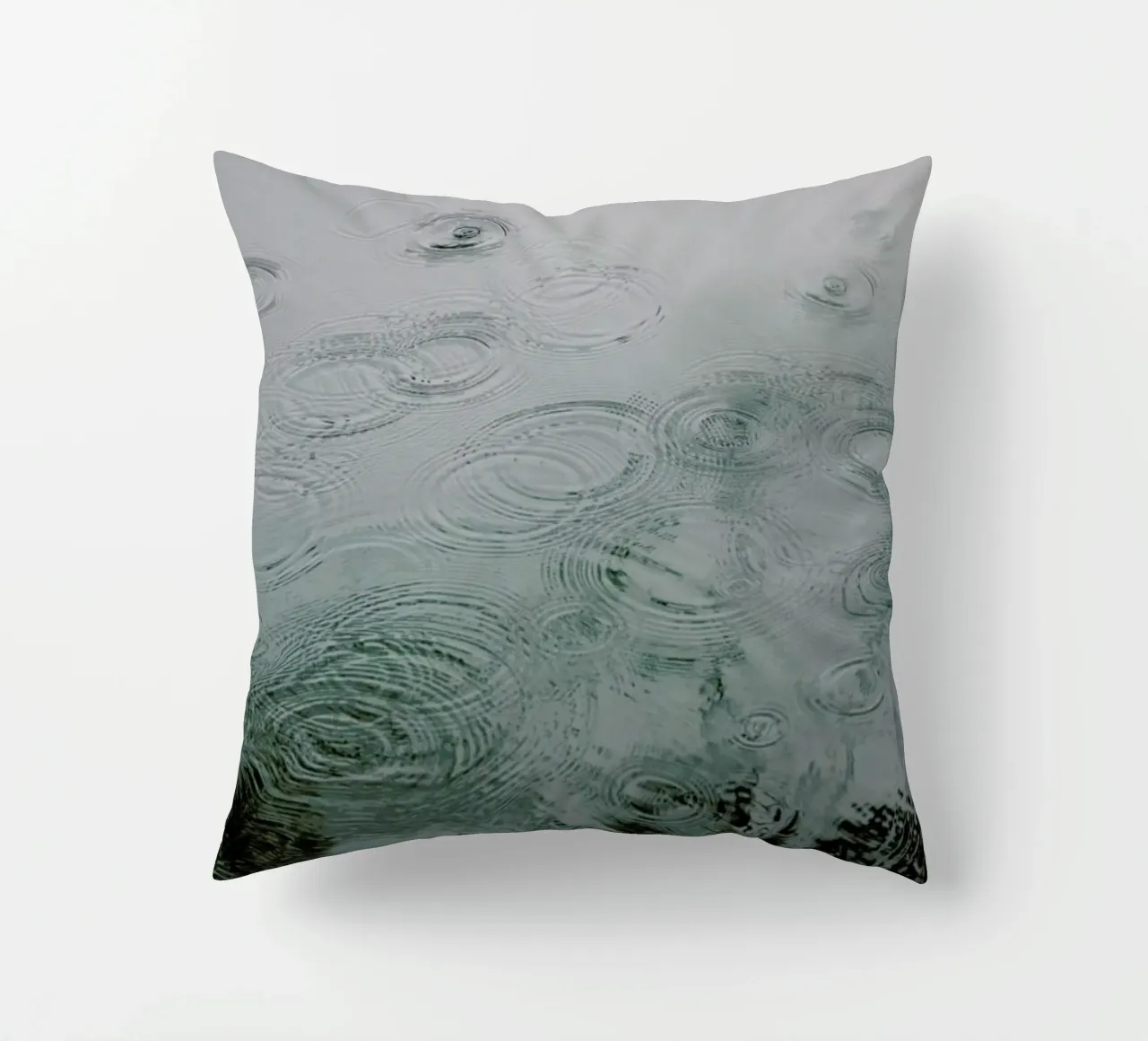 Raindrops under The Tree cuscino da Studio Nahili