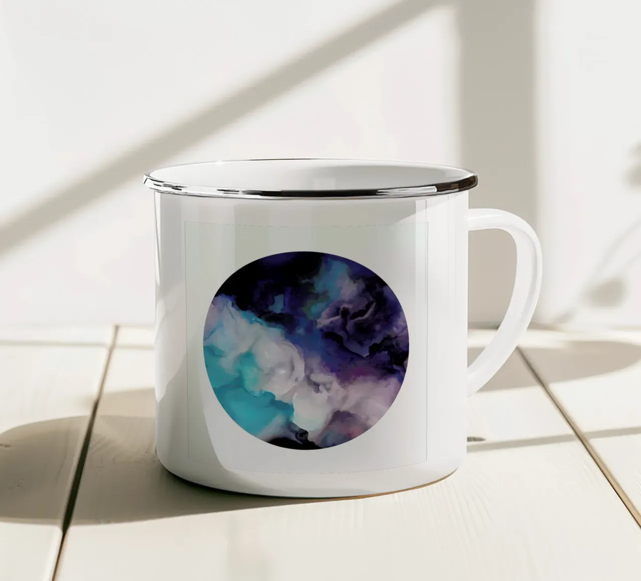 Whirl tazza in smalto da Larissa van der Laan