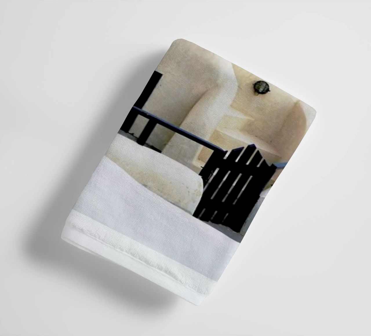 Santorini towel by METROPOLIS