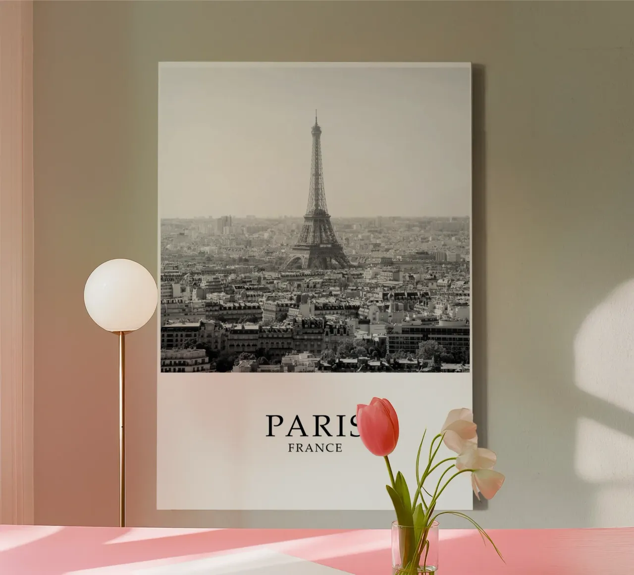 Eiffel Tower Paris France Skyline Cityscape Greyscale tela con Cornice a cassetta da Charnwood Prints