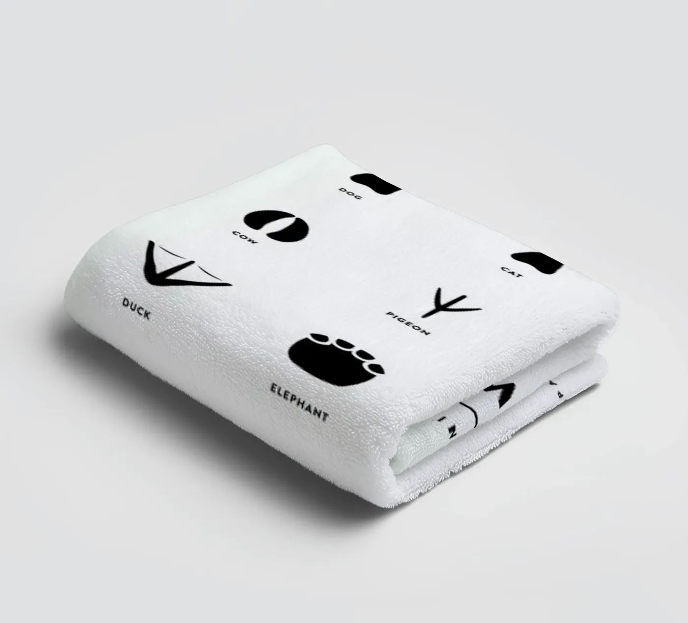 Paws chart badhanddoek van daylight design studio