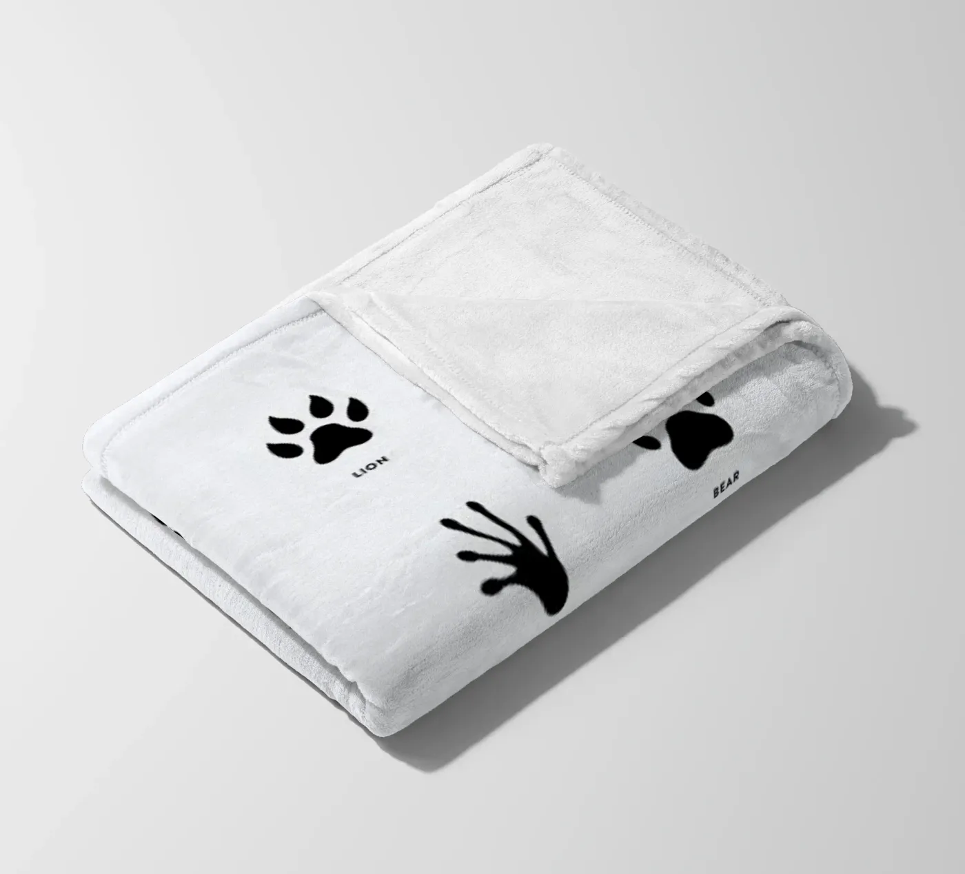 Paws chart Fleecedecke von daylight design studio