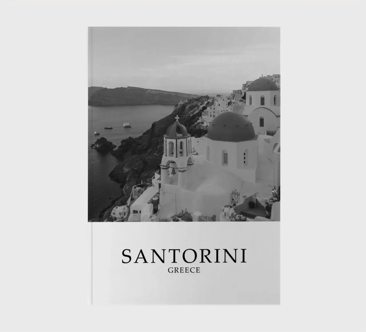 Santorini Greece Coastline Architecture Scene Greyscale diario da Charnwood Prints