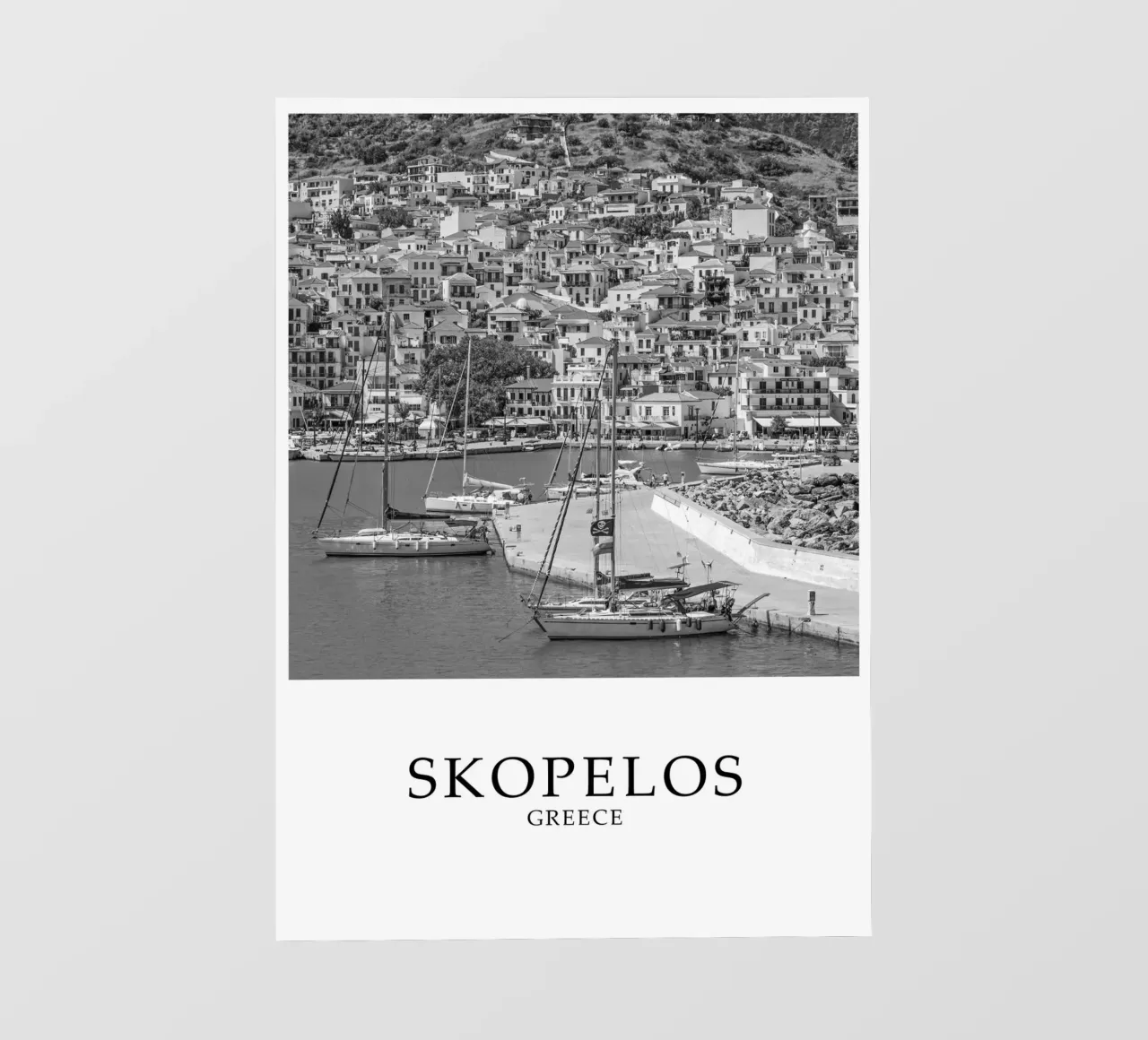 Skopelos Greece Coast and Architecture Scene Greyscale pellicola backlit da Charnwood Prints