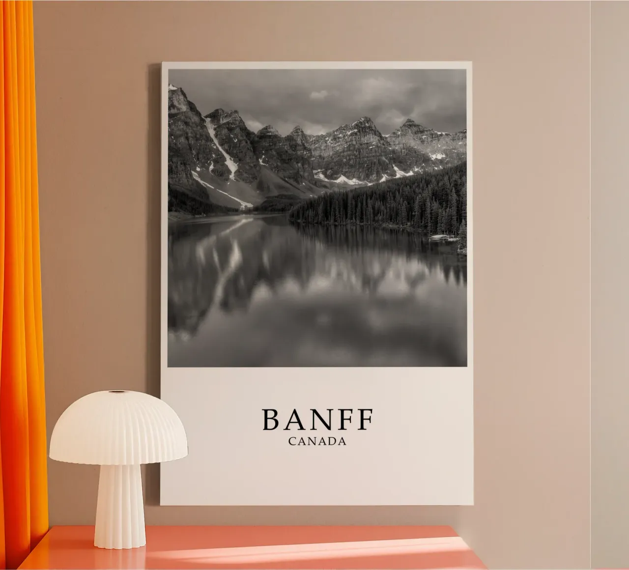Banff Alberta Canada Lake Nature Scene Greyscale canvas met Baklijst van Charnwood Prints