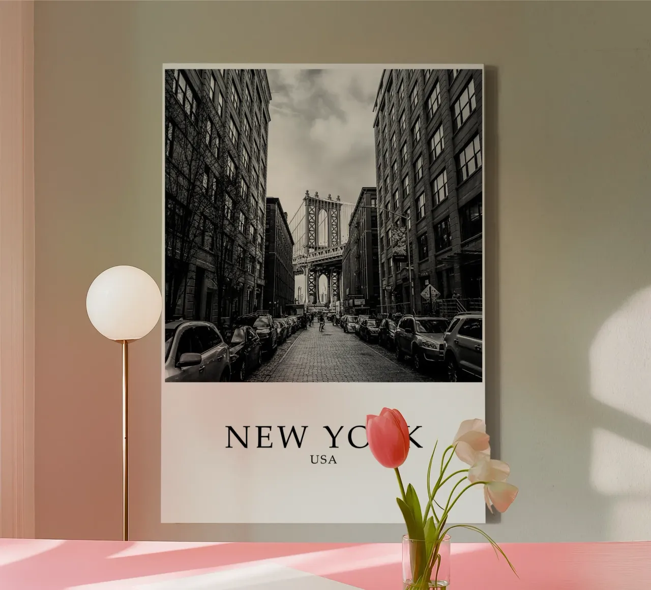 New York City Architecture Scene Greyscale tela con Cornice a cassetta da Charnwood Prints