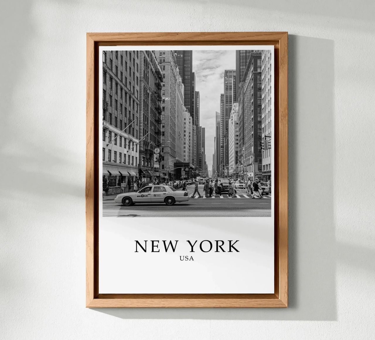 New York USA Cityscape Scene Greyscale Alu-Dibond von Charnwood Prints