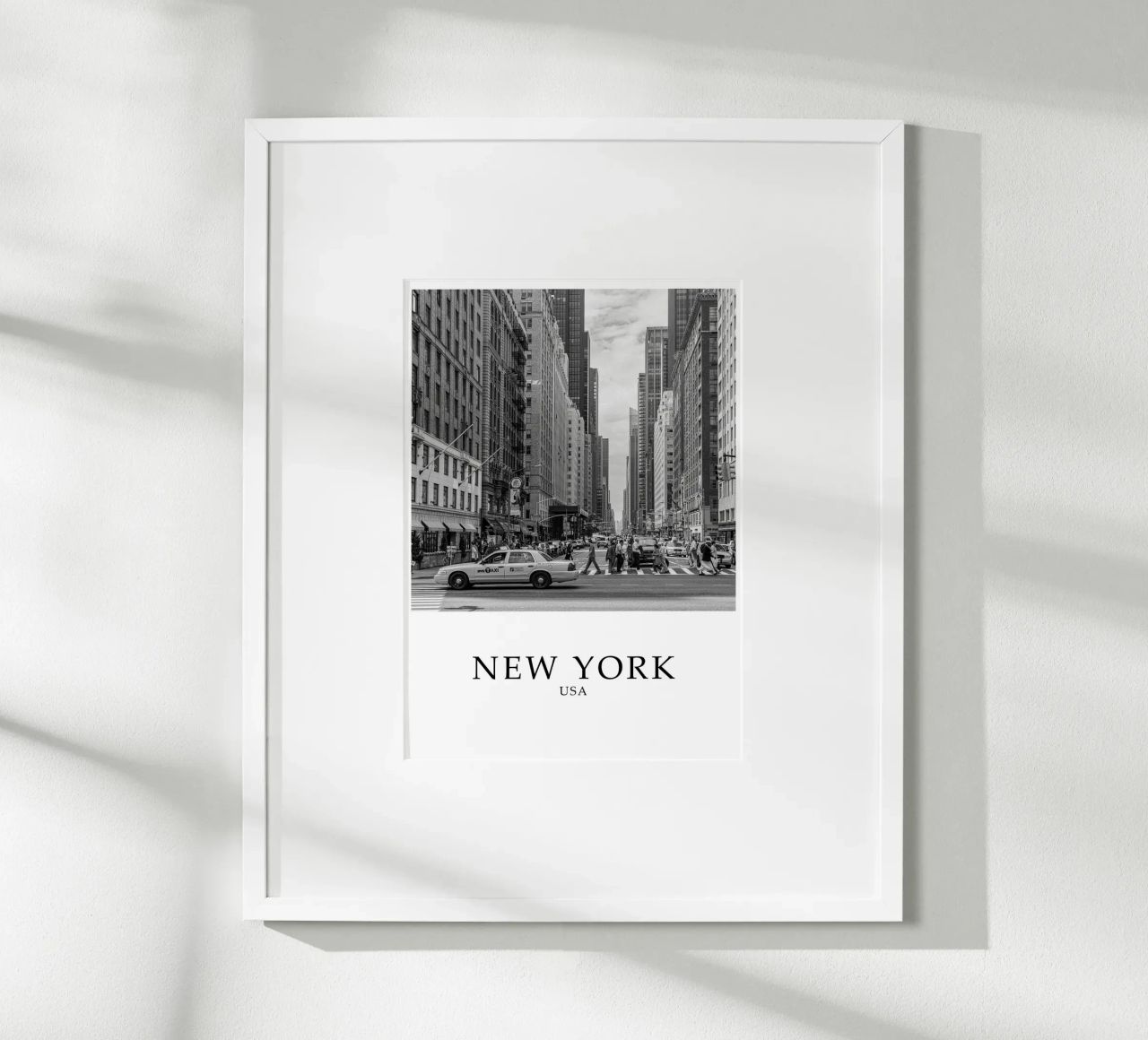 New York USA Cityscape Scene Greyscale Poster von Charnwood Prints
