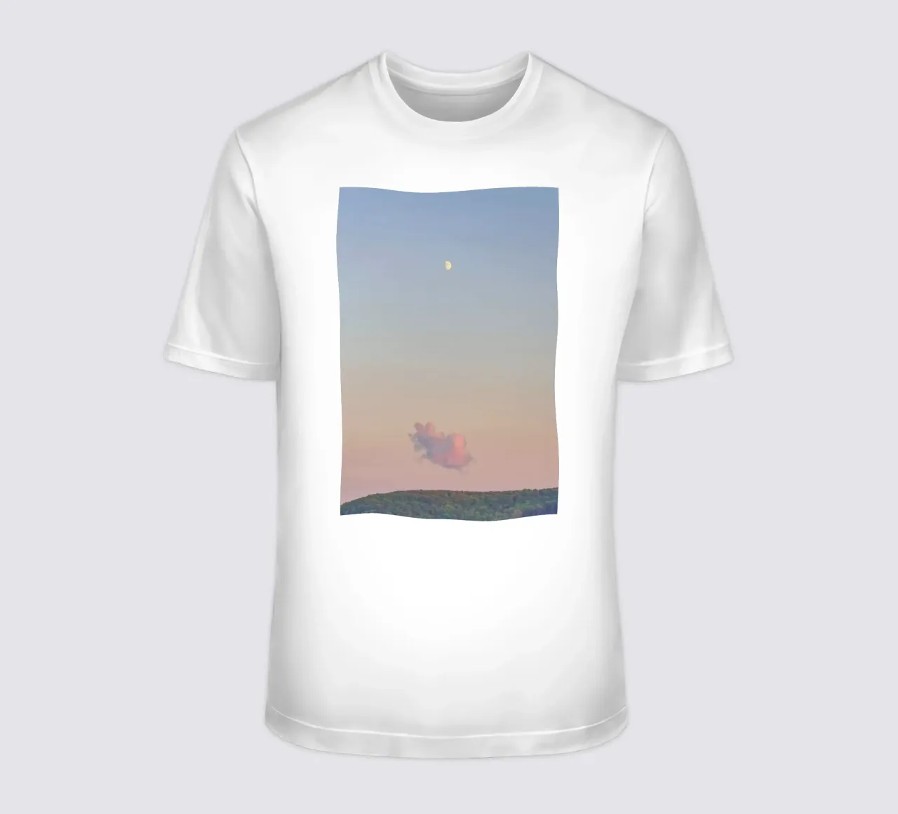 Forest Cloud Moon t-shirt da Nur Mut