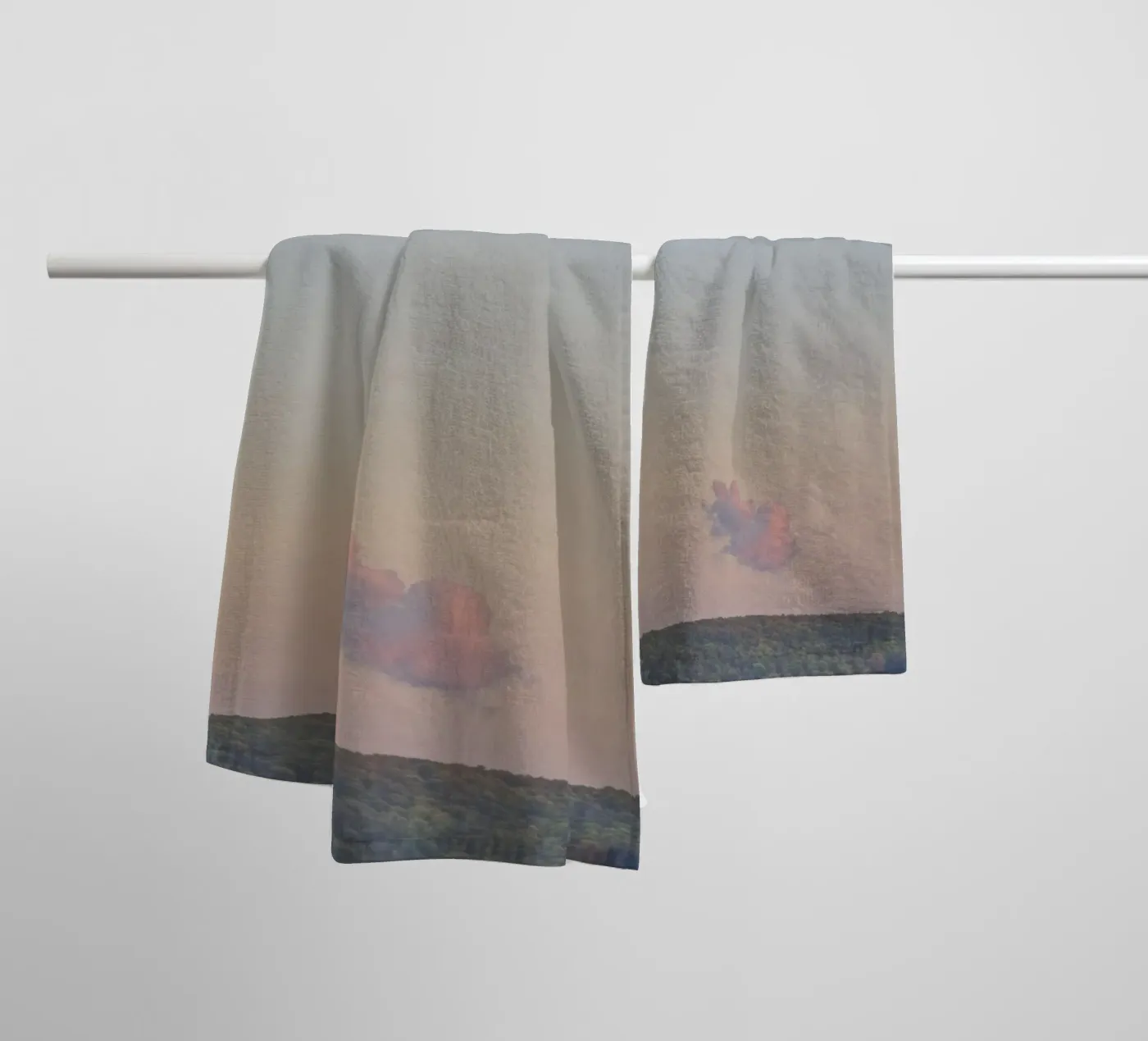 Forest Cloud Moon Handtuch von Nur Mut