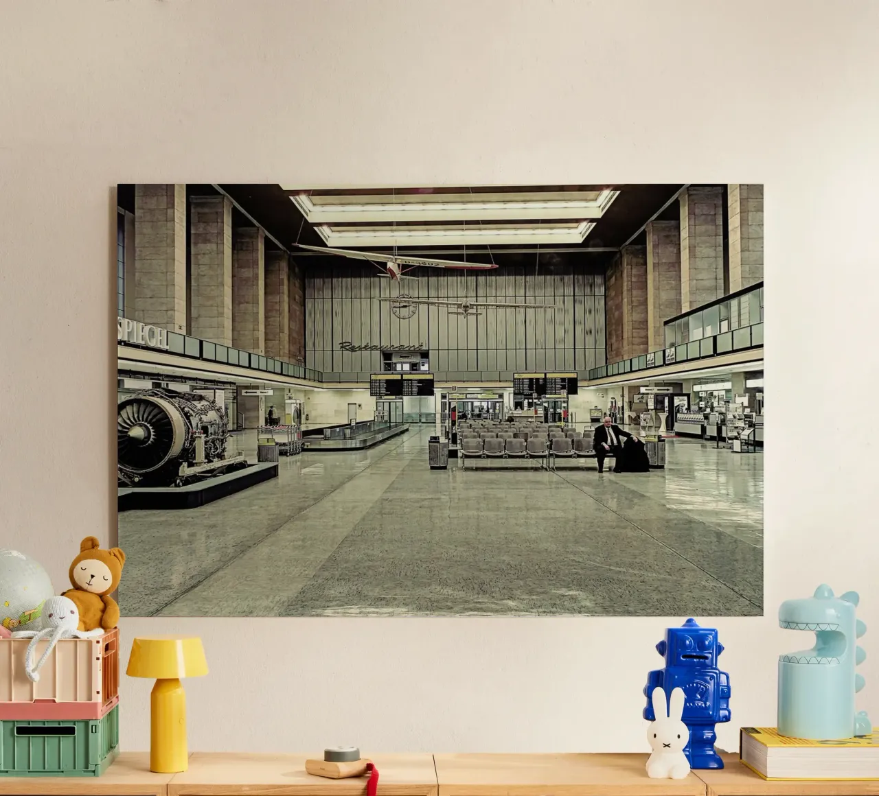 Tempelhof plexiglass da Michael Belhadi