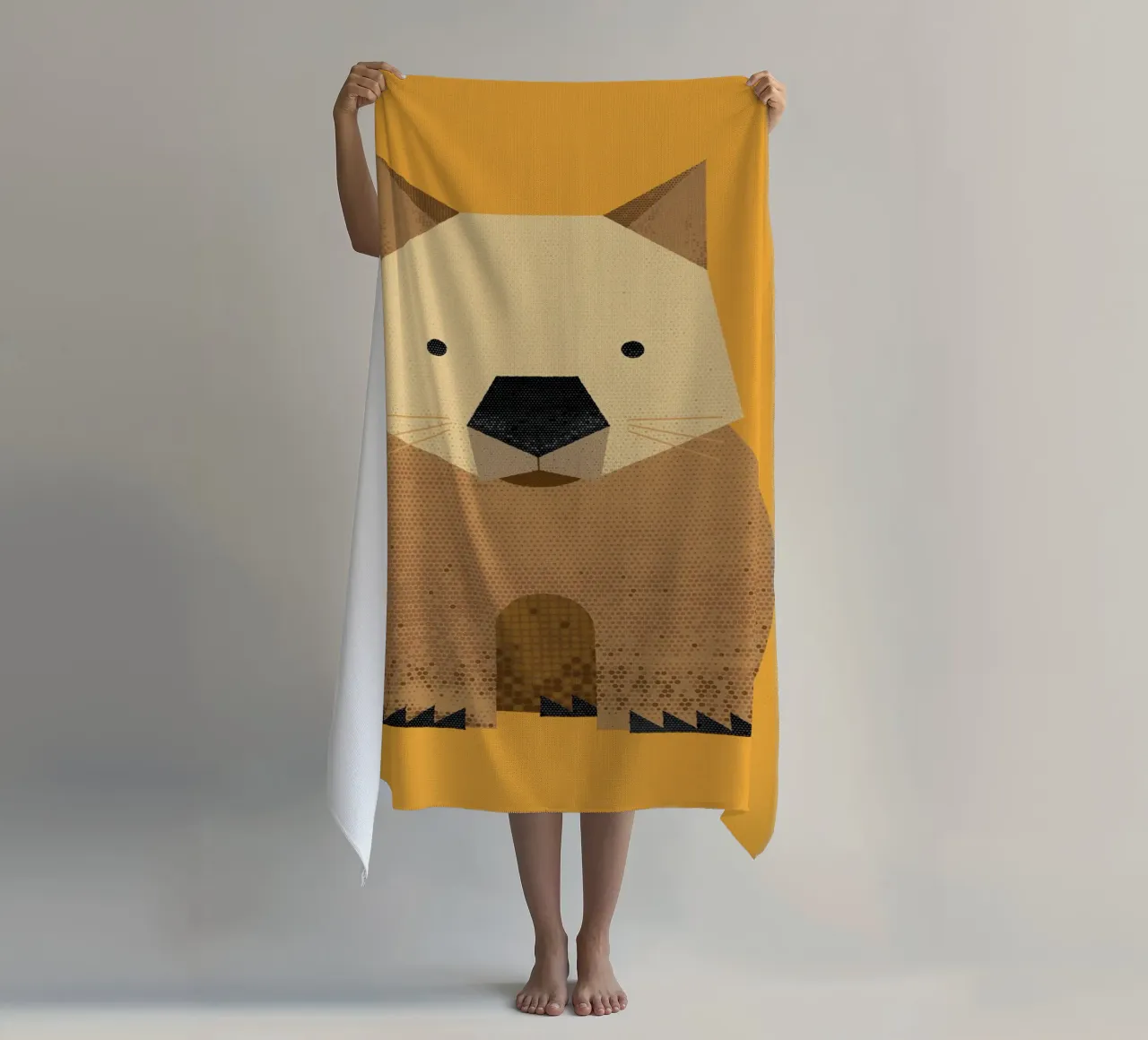 Vombato capriccioso telo mare da The Printed Sparrow