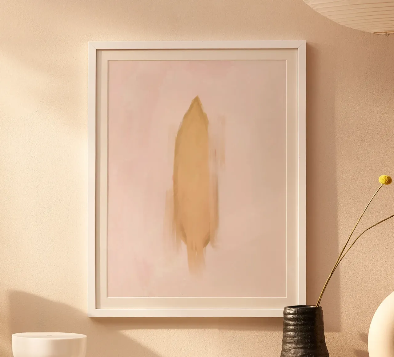 Boho Abstrakt Minimalistisch Pastell Rosa Gelb Surfbrett Poster mit Kunststoffrahmen von This Wild Soul - Illustration