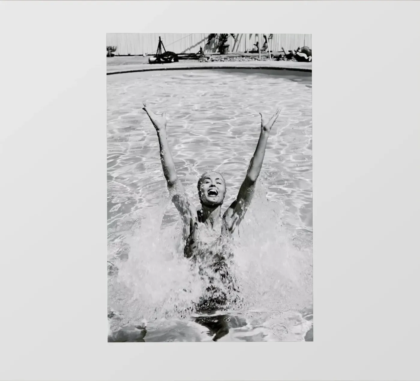 Splash pellicola backlit da METROPOLIS