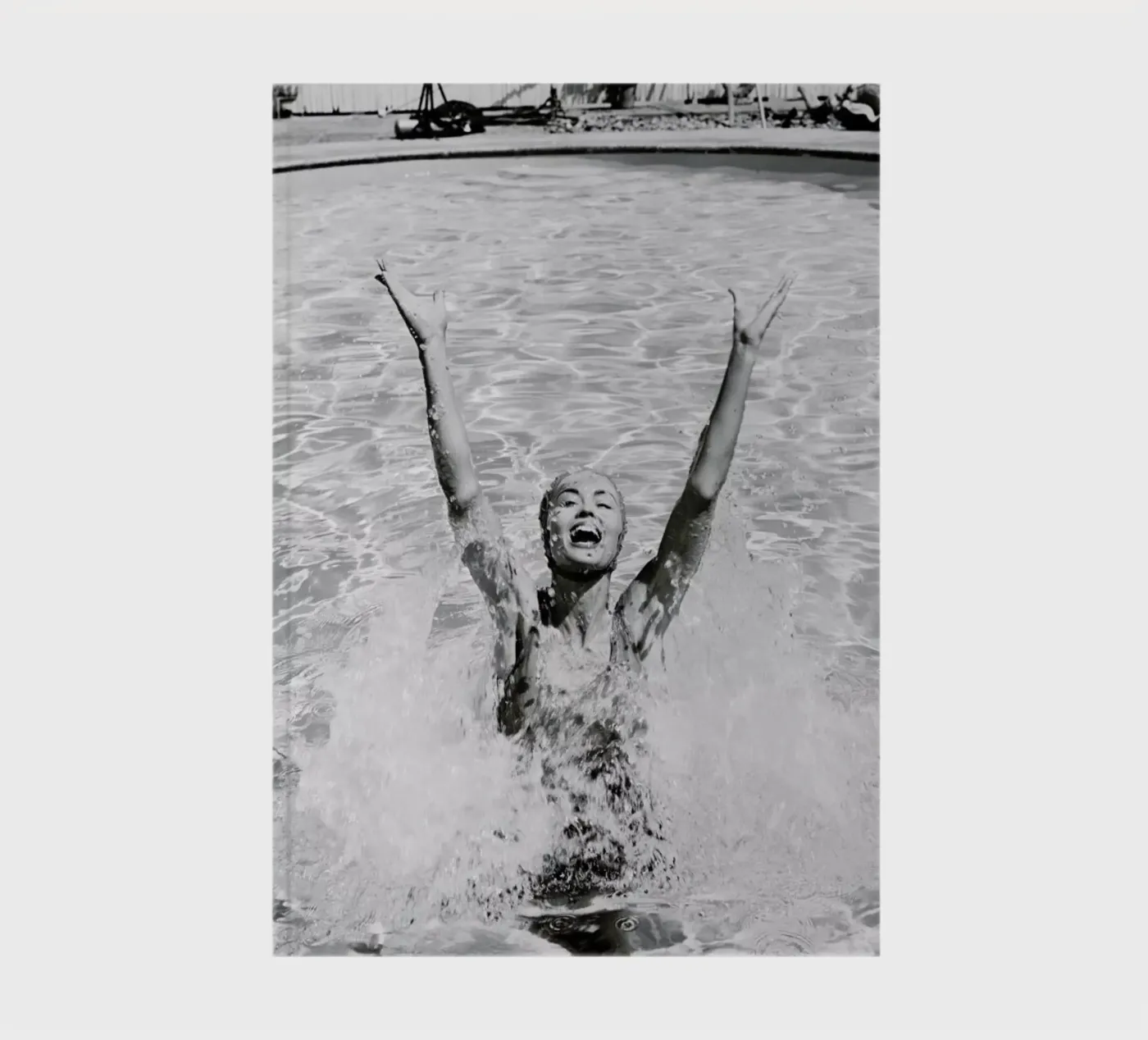 Splash notebook by METROPOLIS