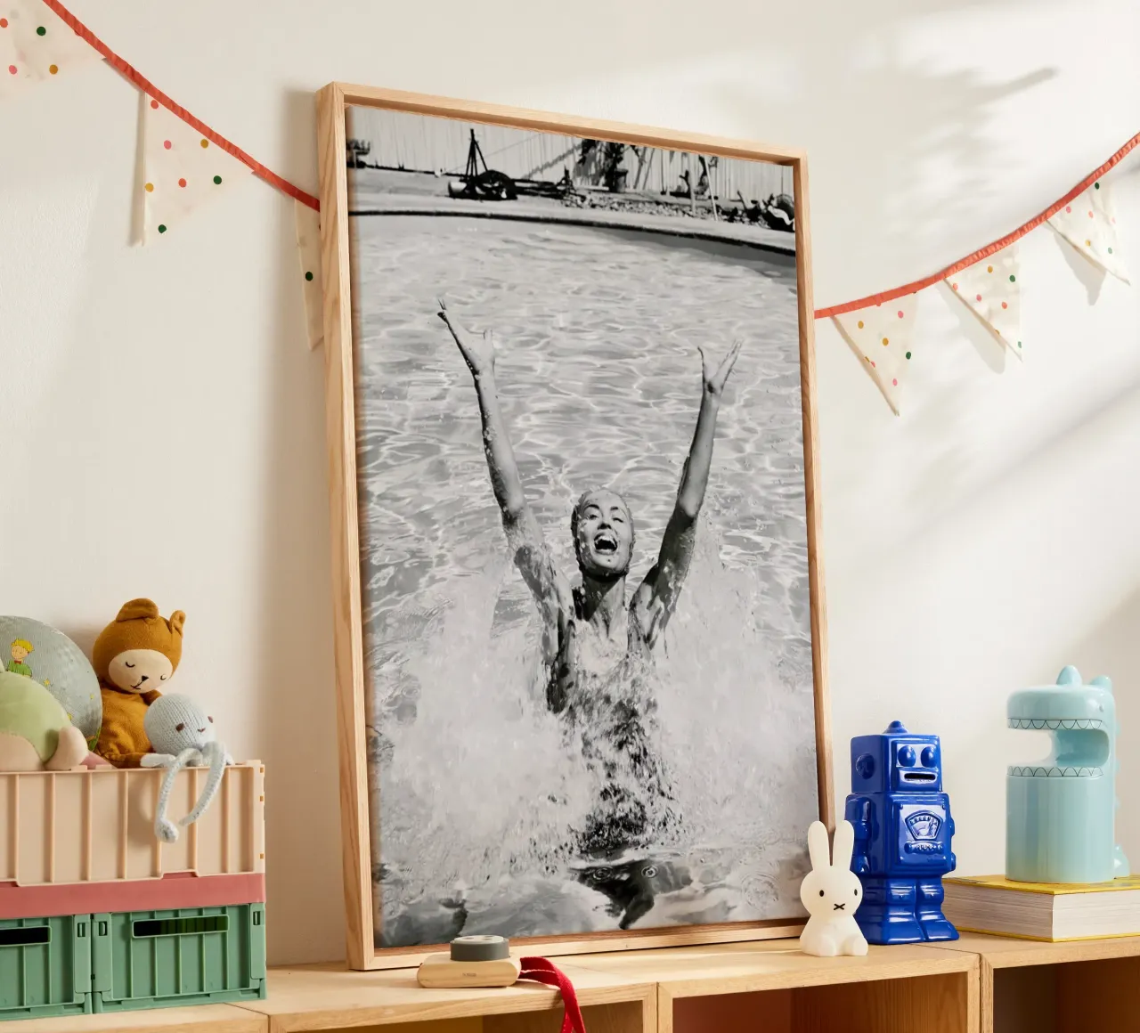 Splash canvas by METROPOLIS