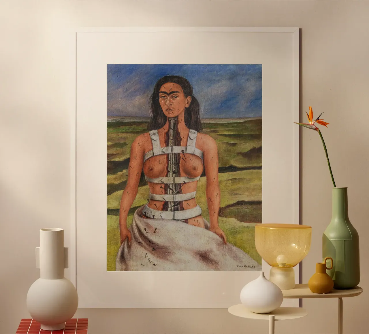 Frida Kahlo, colonna spezzata poster con telaio in alluminio da Carinaprint