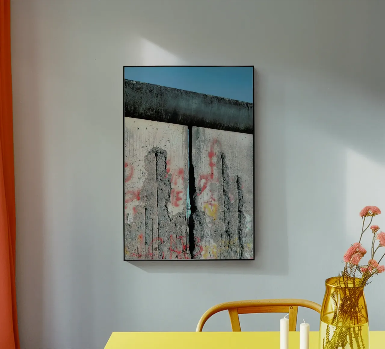 Wall 02 plexiglass da Michael Belhadi