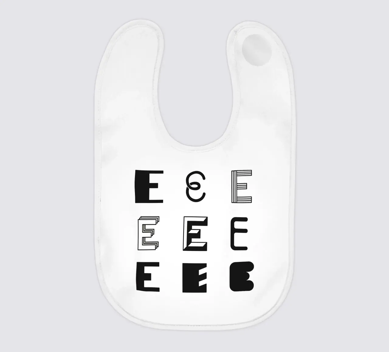 Letter E bavaglino da Lidia Blomgren