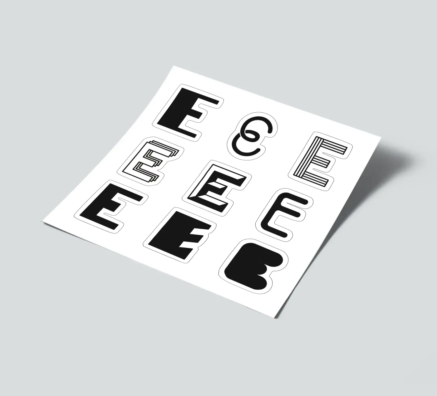 Letter E planche autocollant de Lidia Blomgren