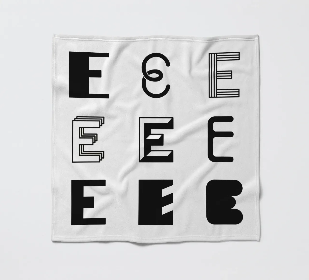 Letter E fleecedeken van Lidia Blomgren