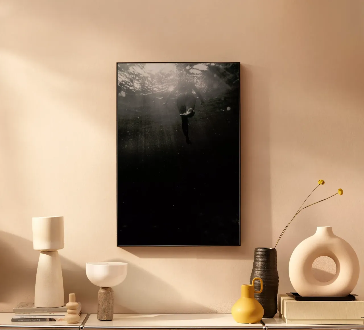 Swim Away plexiglass da Chris Abatzis