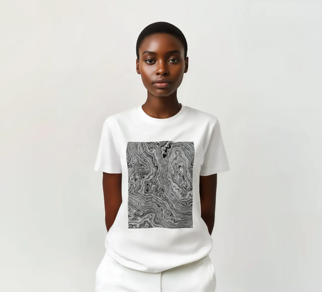 Texture marmo bianco e nero t-shirt da amini54