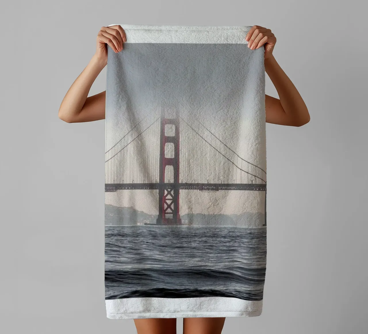 Golden Gate Bridge asciugamano da bagno da METROPOLIS