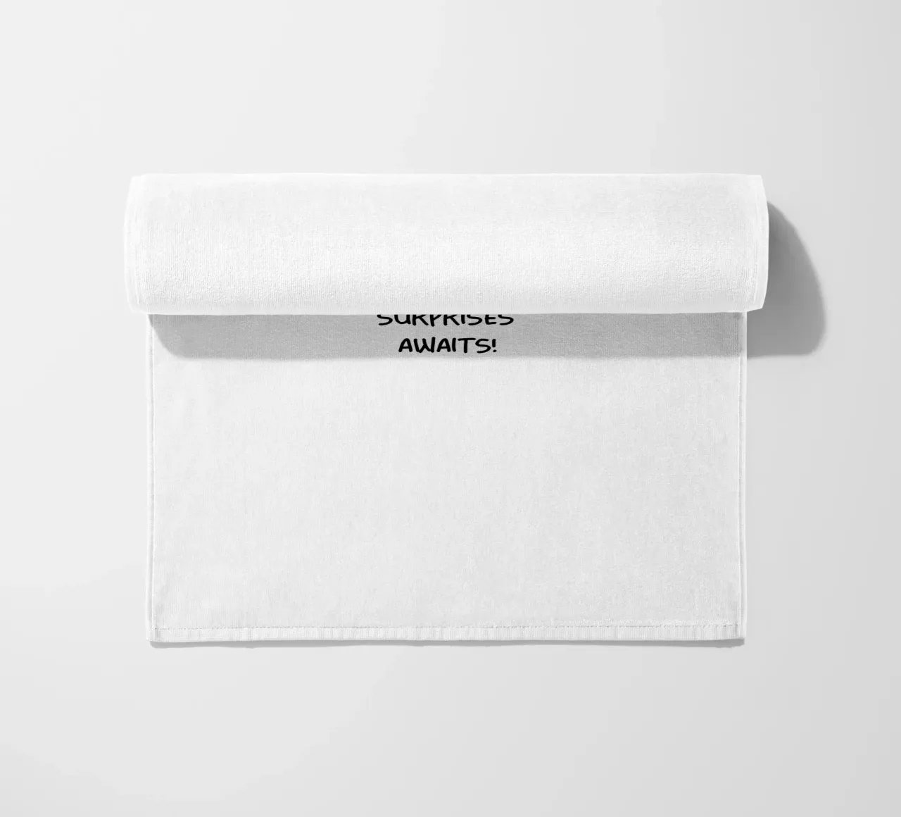 Un cestino di Pasqua pieno di sorprese vi aspetta telo mare da YV TYPOGRAPHY