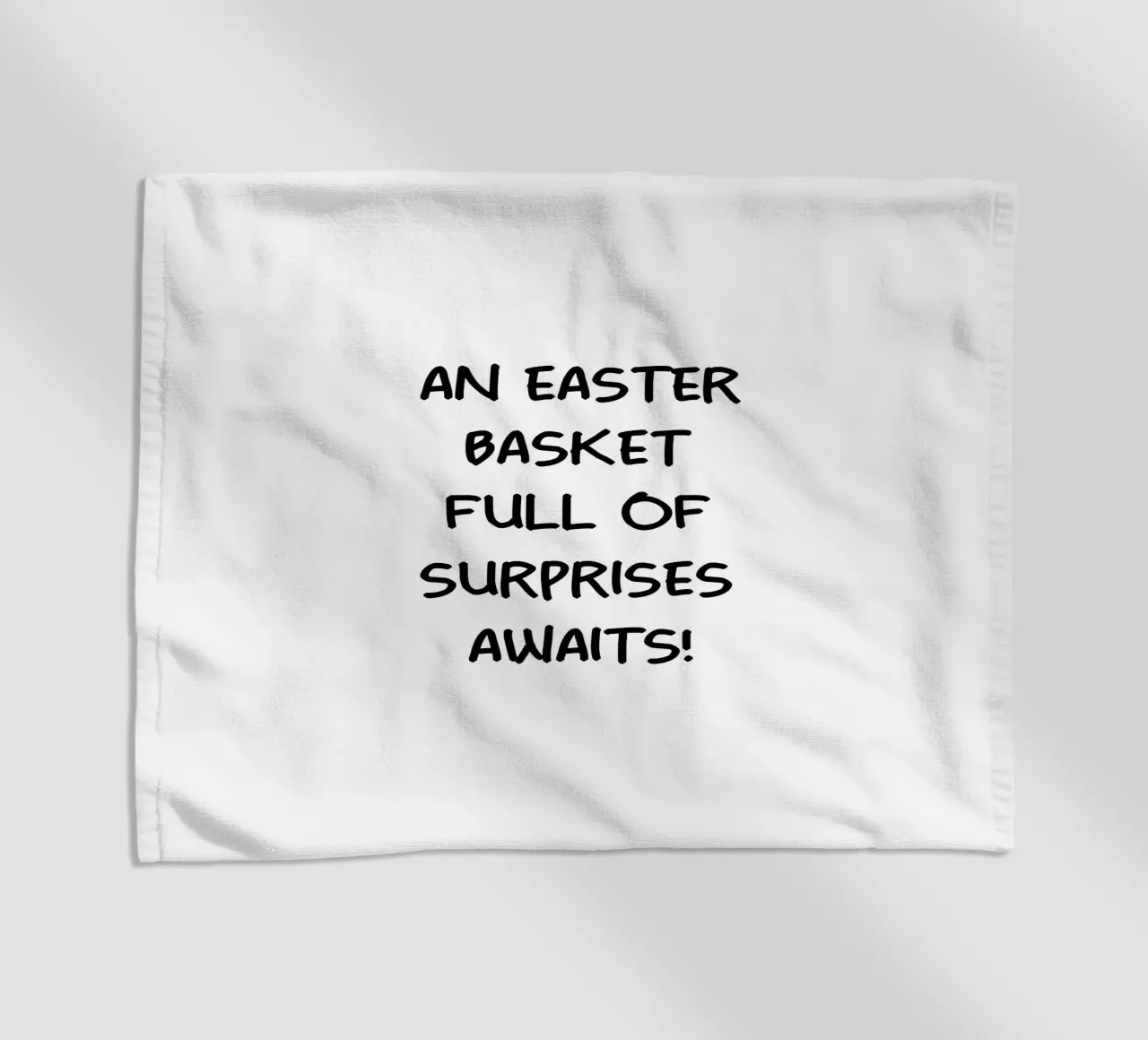Un cestino di Pasqua pieno di sorprese vi aspetta telo mare da YV TYPOGRAPHY