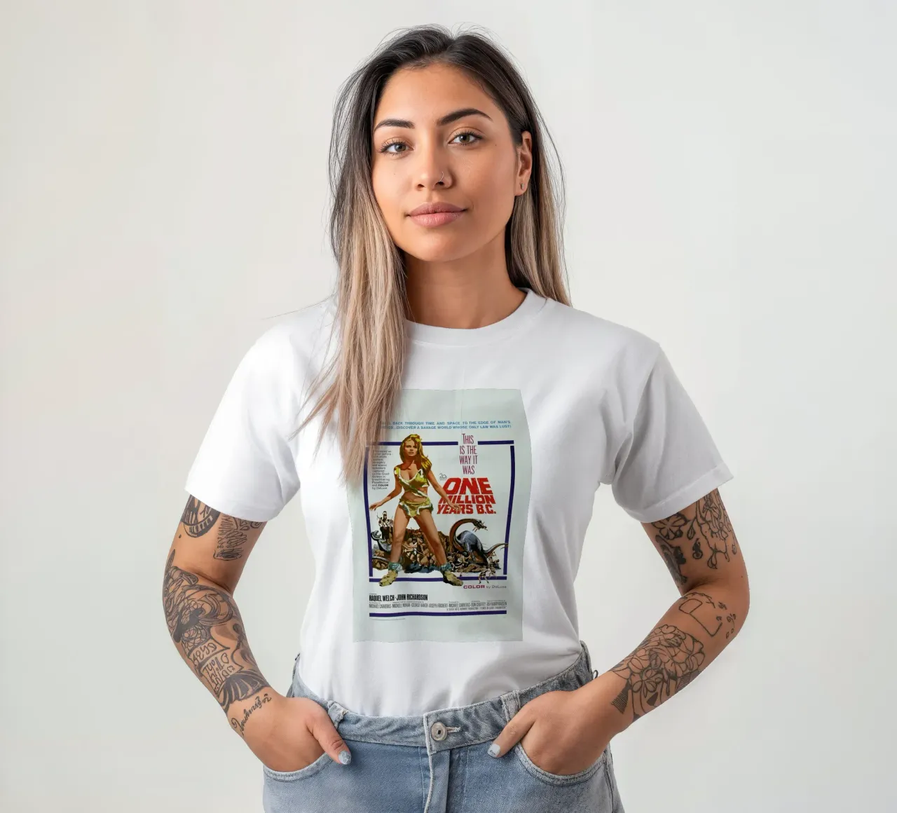 ‘One Million Years BC’ Retro Movie Poster t-shirt da Gallery Print and Art Limited