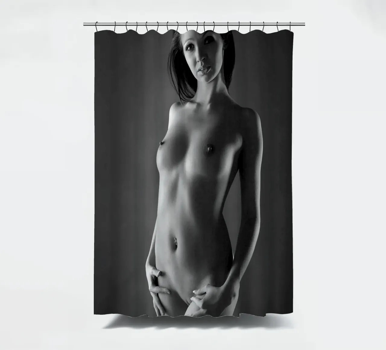 Milly Mono Duschvorhang von Dave Hare Photography
