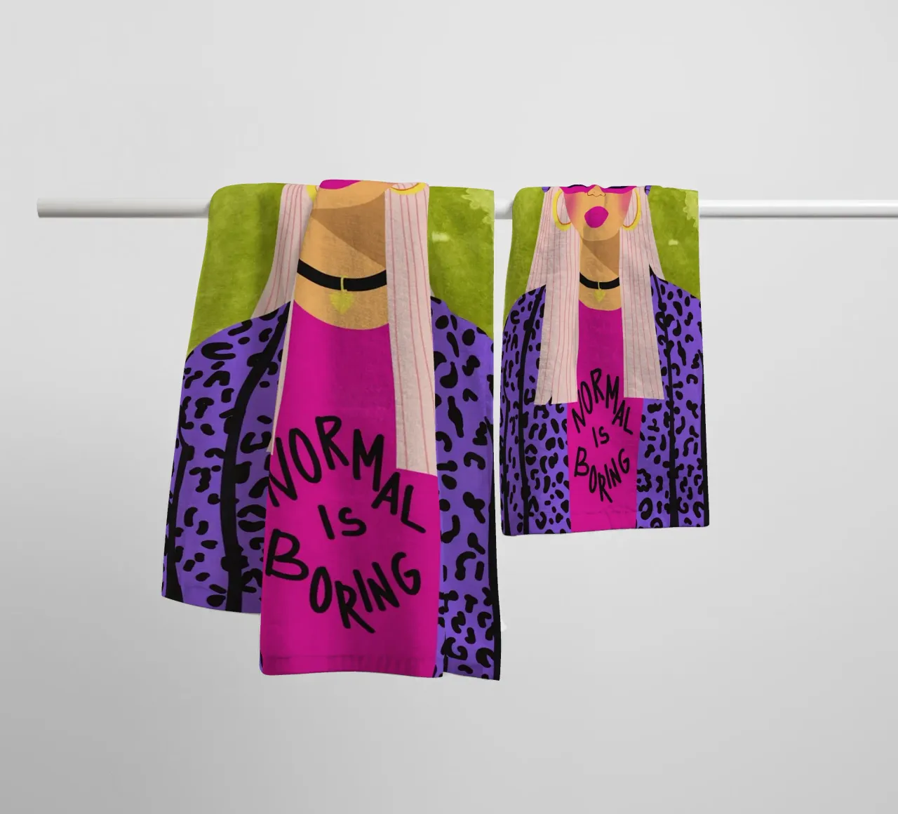 Normaal is saai badhanddoek van Illustration Raissa Oltmanns