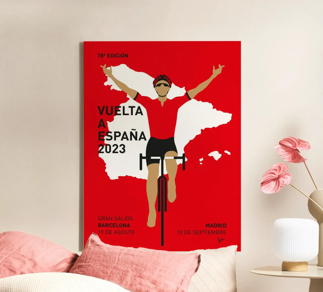 VUELTA A ESPANA POSTER 2023 tela con Cornice a cassetta da Cycling Art