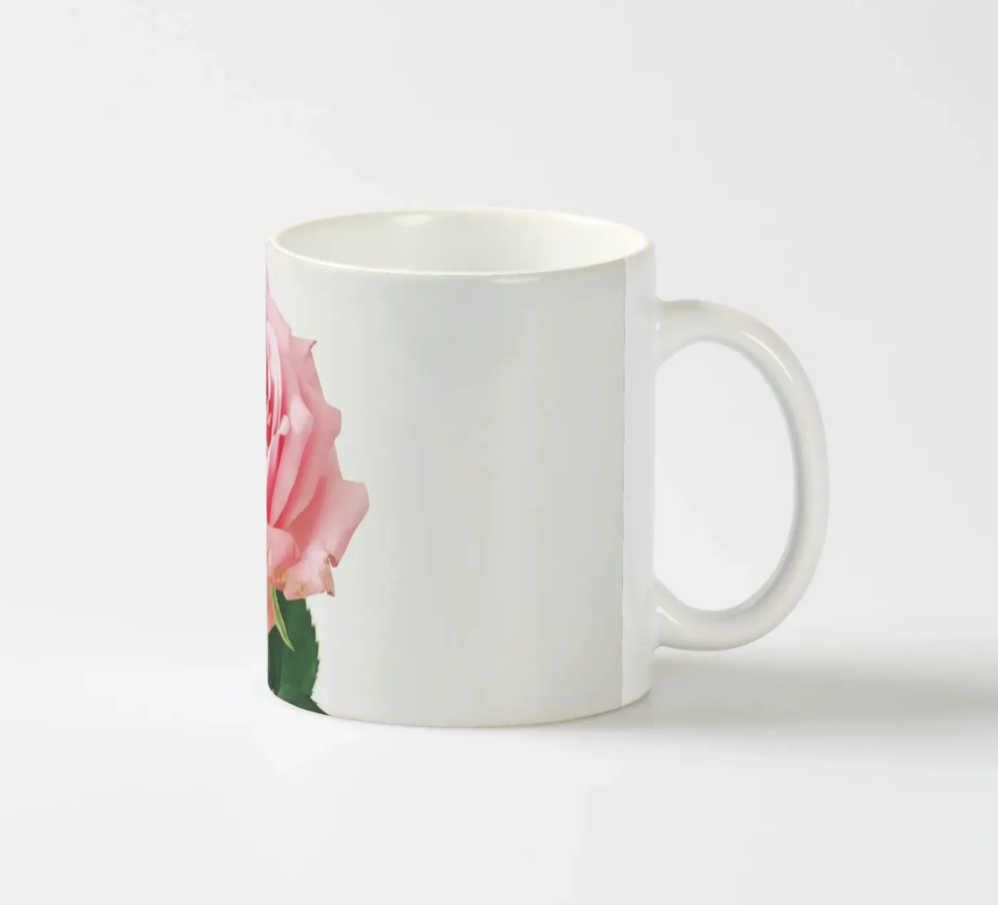 Spring Rose mug en céramique de Cassia Beck Photography