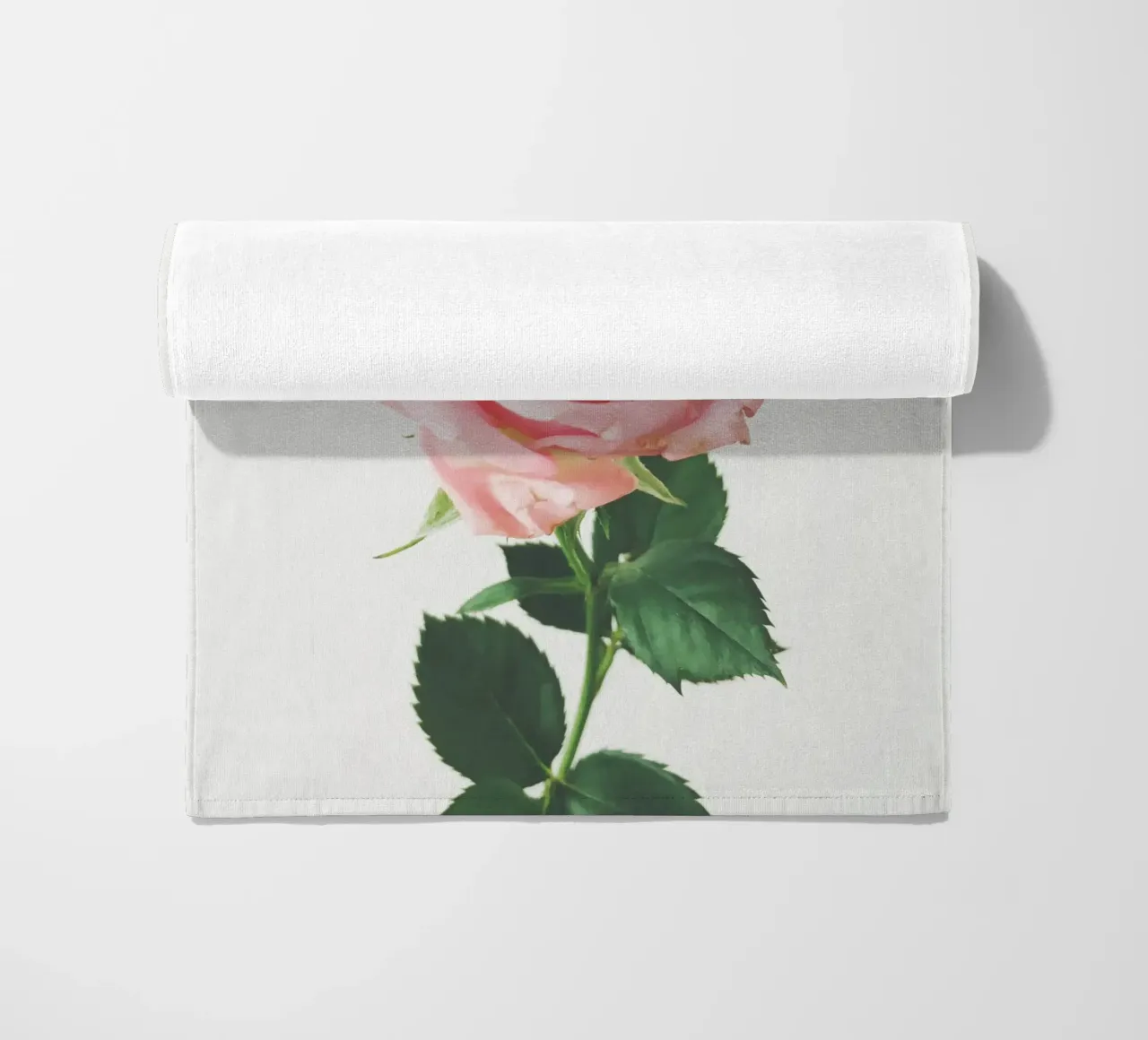 Lenteroos strandhanddoek van Cassia Beck Photography