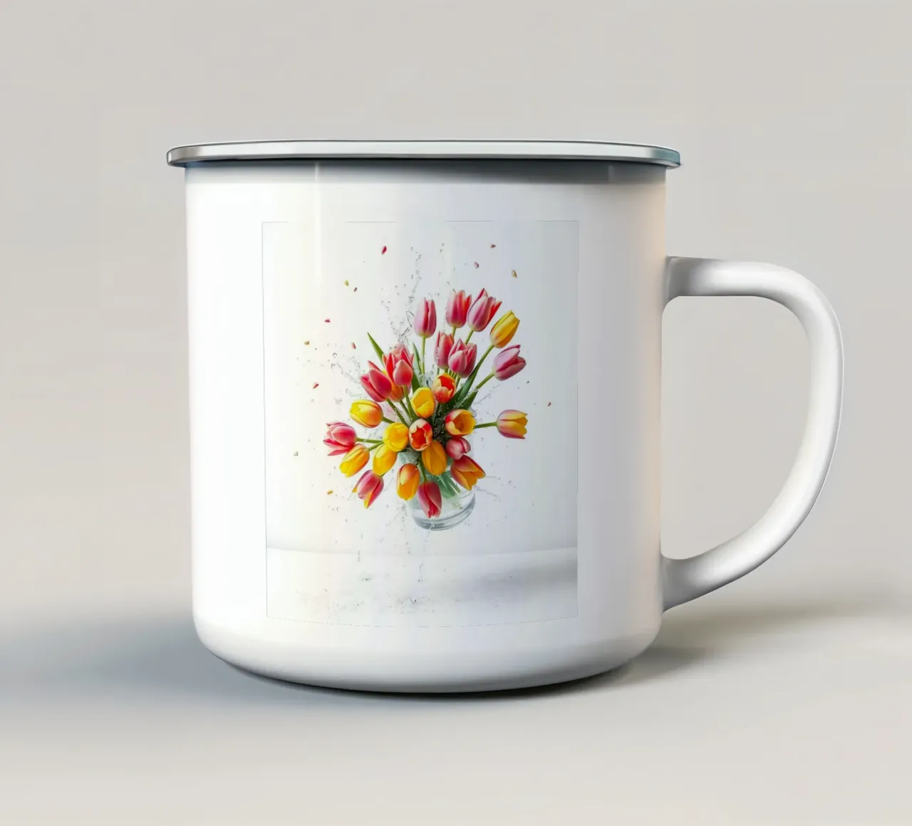 Fiori che cadono tazza in smalto da Anita's Dream