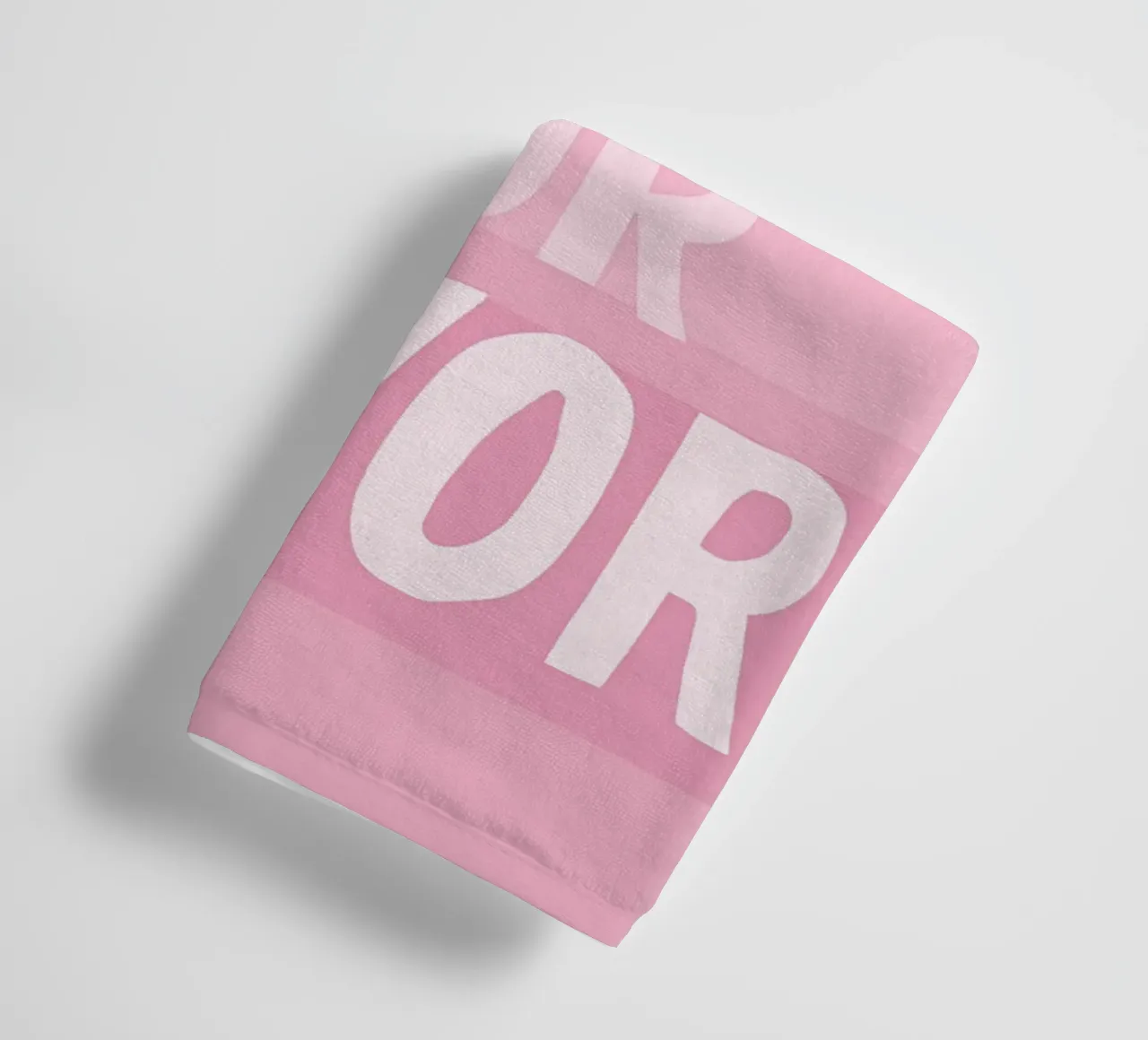 Rosa - più amore por favor asciugamano da bagno da Carinaprint