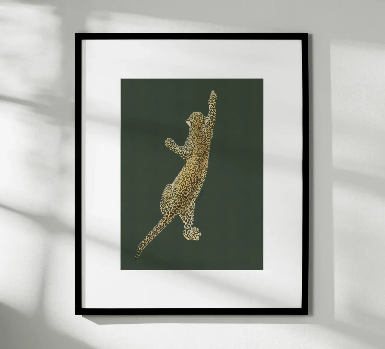 Vintage Leopard Jaguar Safari Big Cat nero su kaki poster con telaio in plastica da This Wild Soul - Illustration